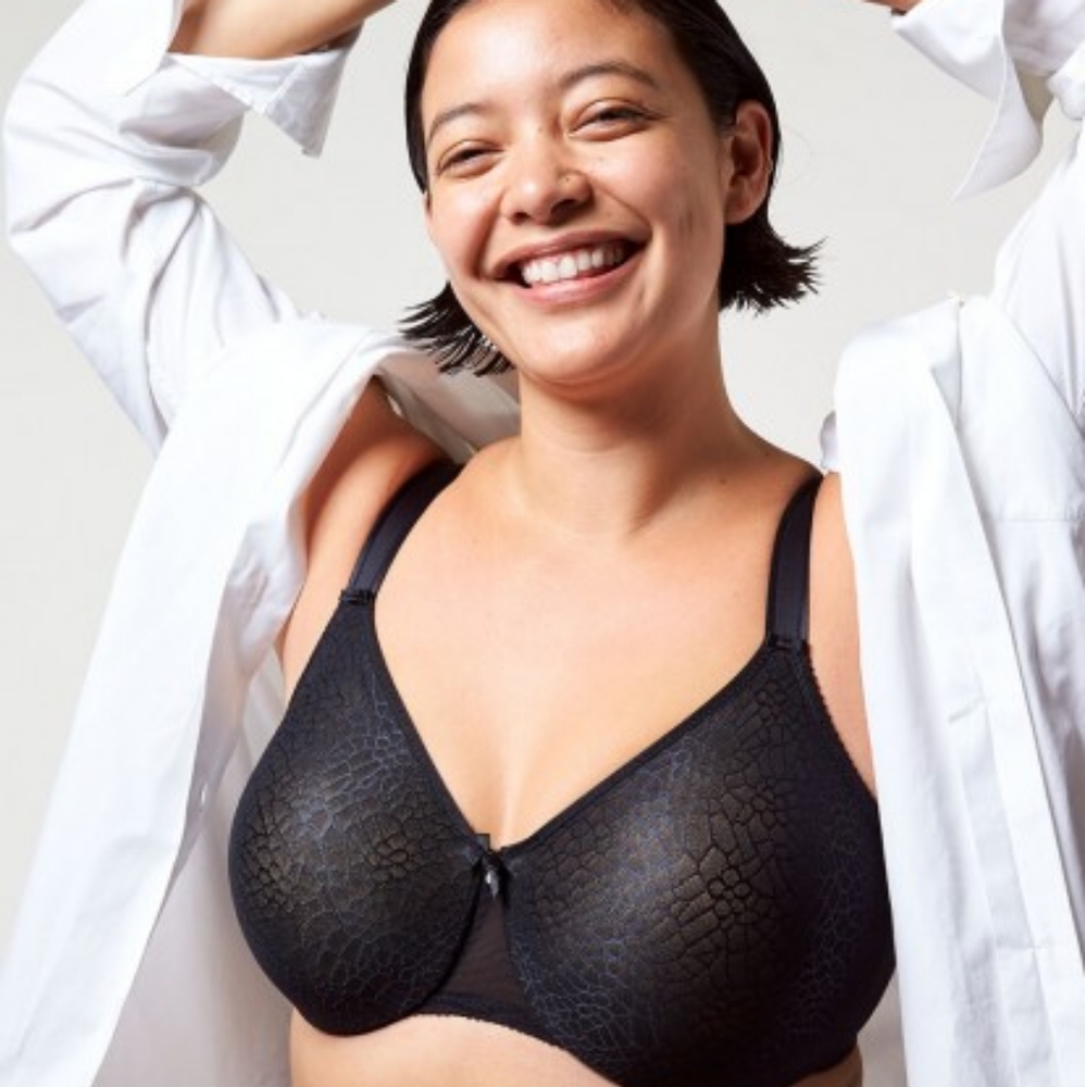 Chantelle C Magnifique Seamless Underwire Minimize